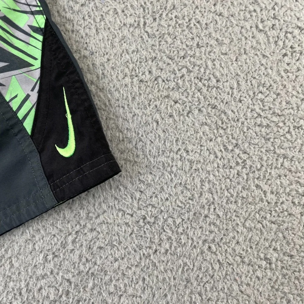 Nike men size